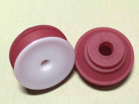Double-layer vacuum pads